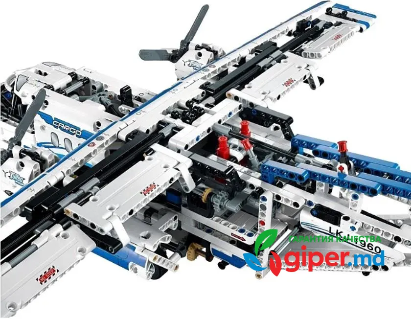 Конструктор LEGO Technic Грузовой самолет 42025 фото 1