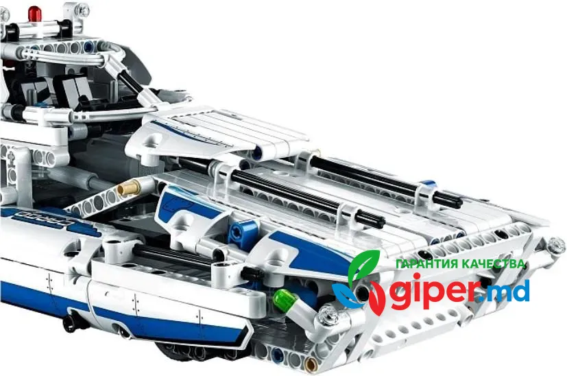 Конструктор LEGO Technic Грузовой самолет 42025 фото 4